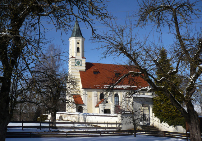Evang.-Luth. Dreieinigkeitskirche Buxach