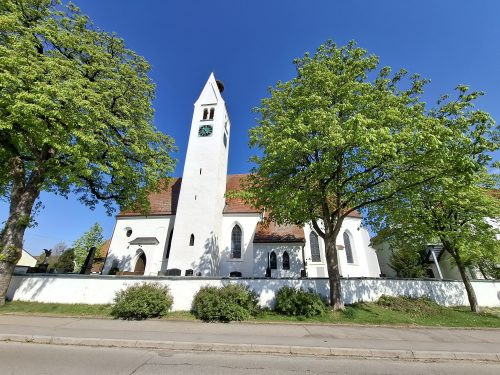 Evang.-Luth. Kirche St. Peter und Paul Erkheim